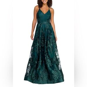 BCX Emerald Green Embroidered Criss-Cross Evening Dress